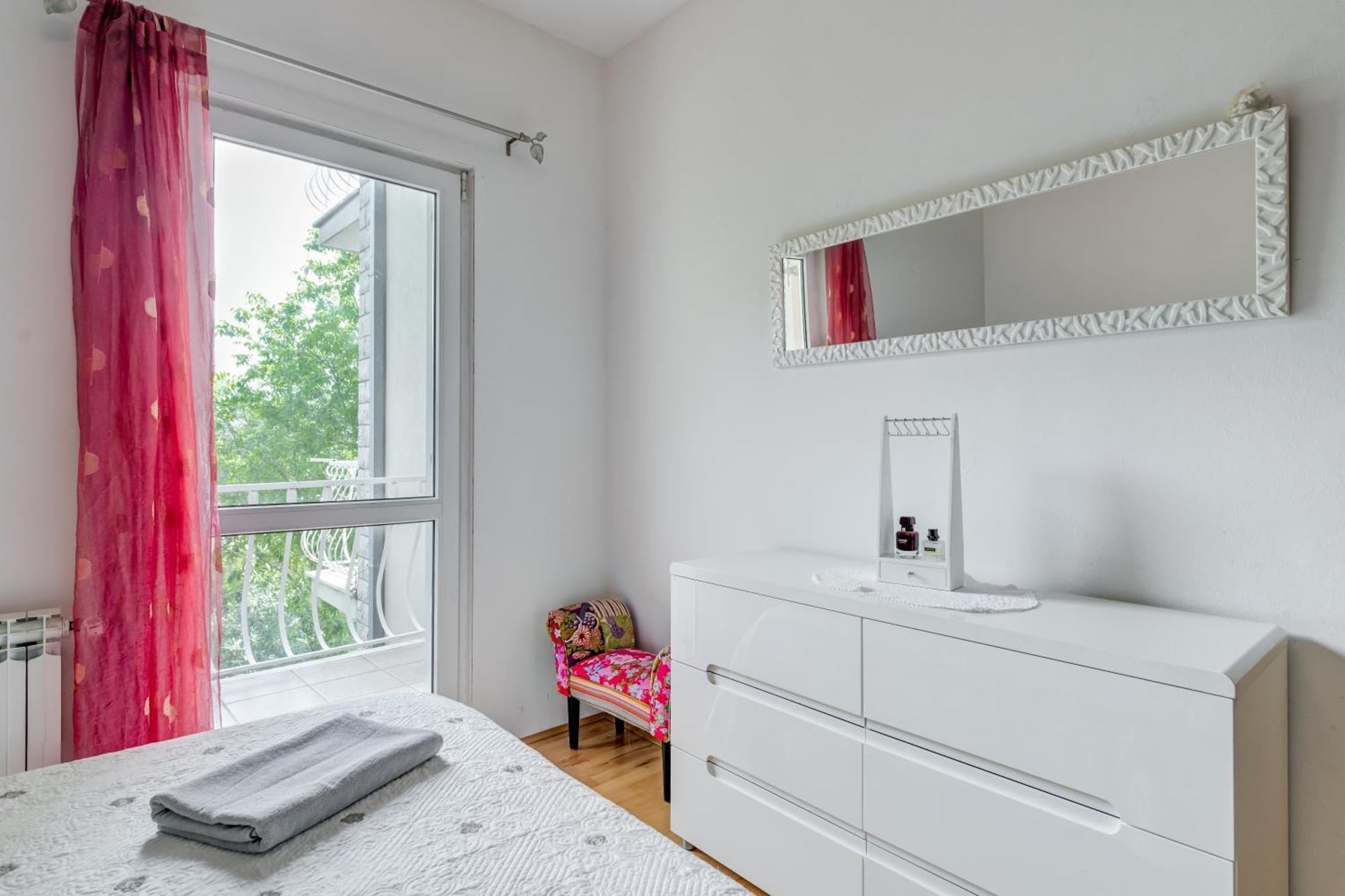 Apartment Krilo Jesenice Buitenkant foto