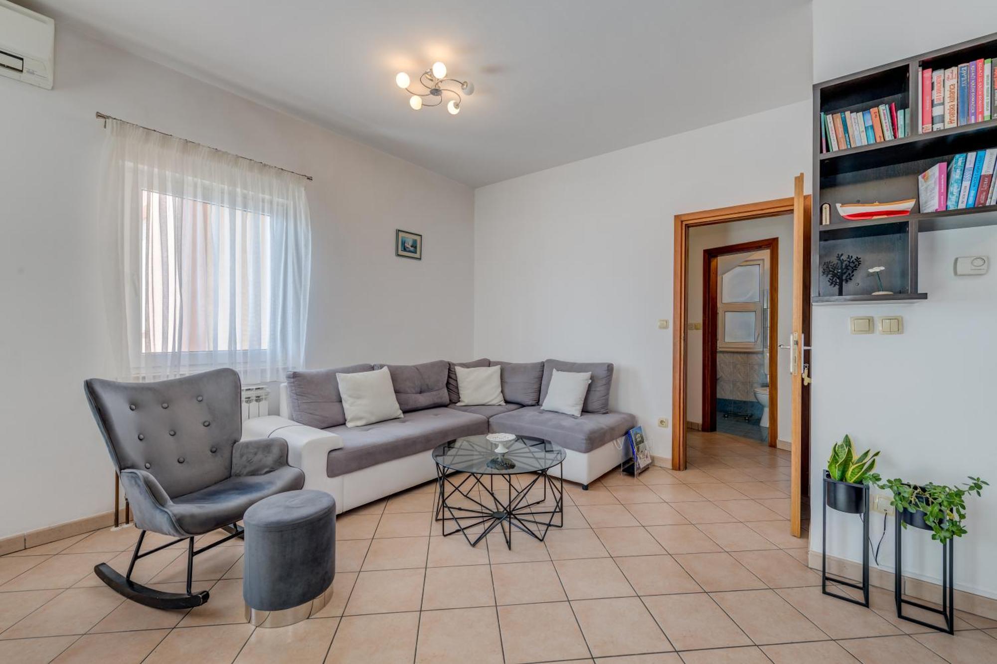 Apartment Krilo Jesenice Buitenkant foto