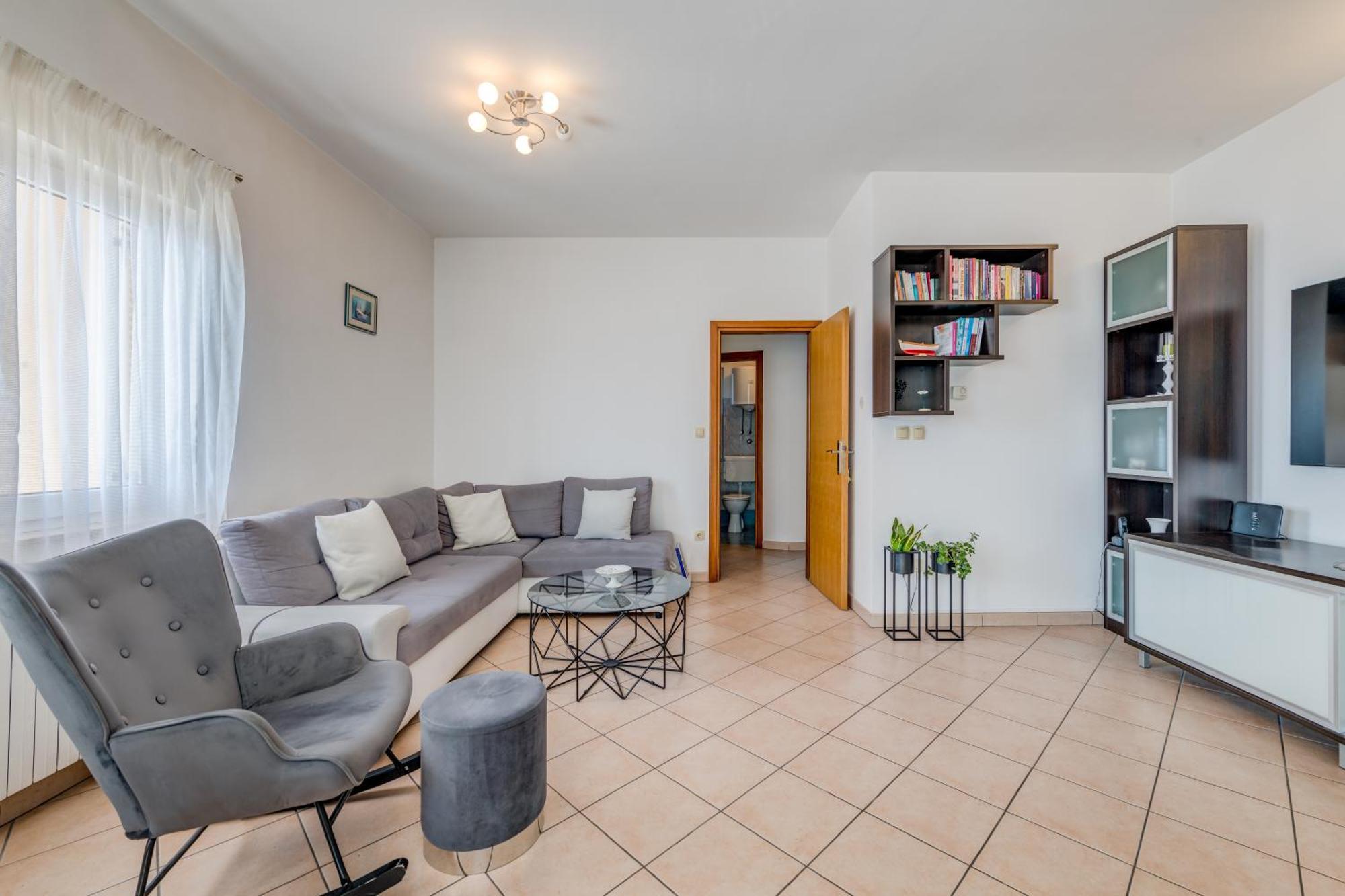 Apartment Krilo Jesenice Buitenkant foto