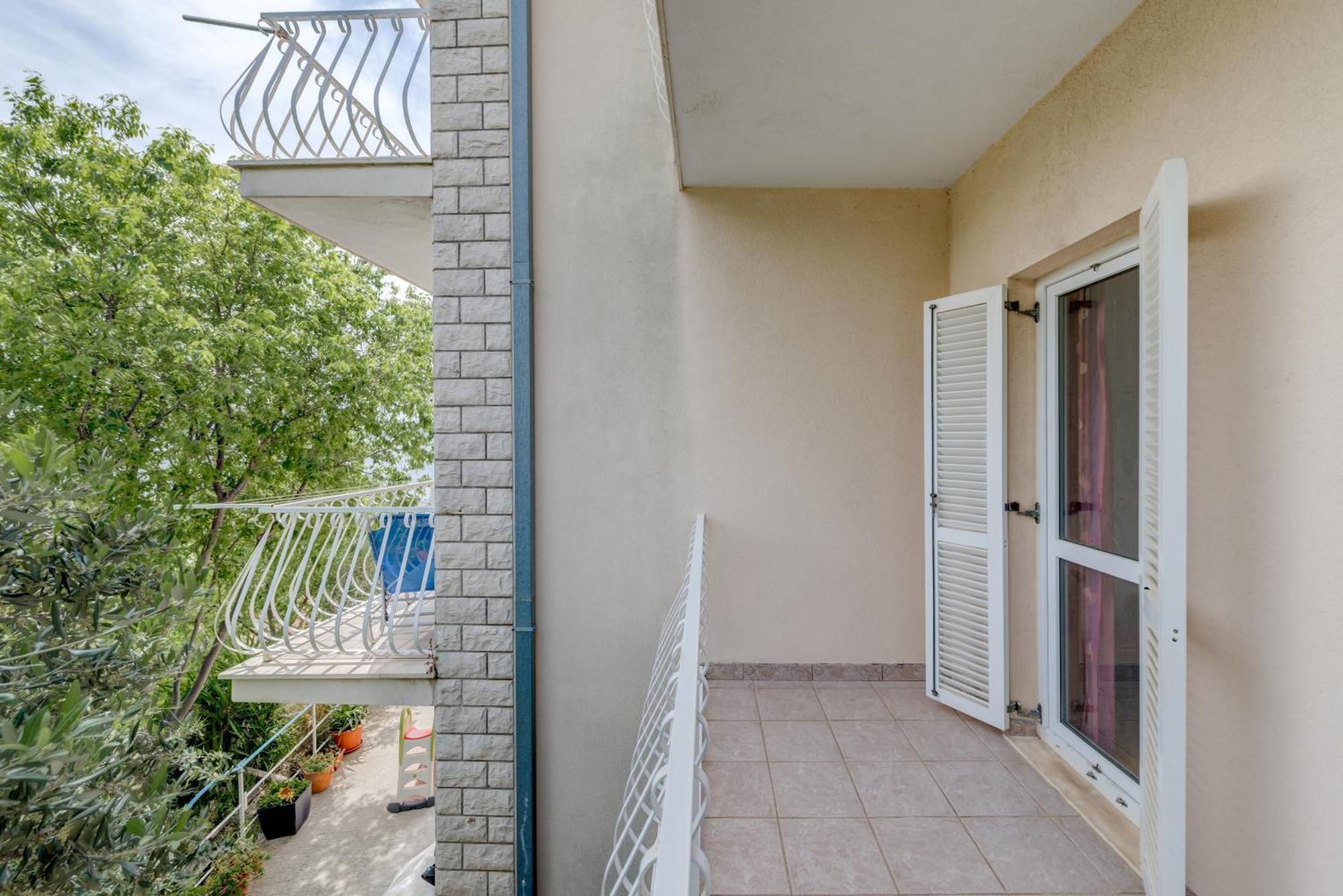 Apartment Krilo Jesenice Buitenkant foto